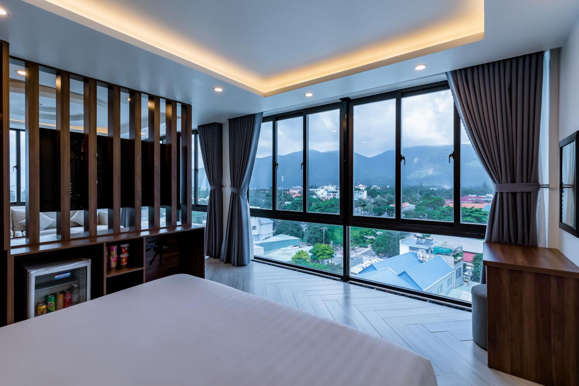 Tuan Ninh Hotel II Chi Khu Co Ong Kültér fotó