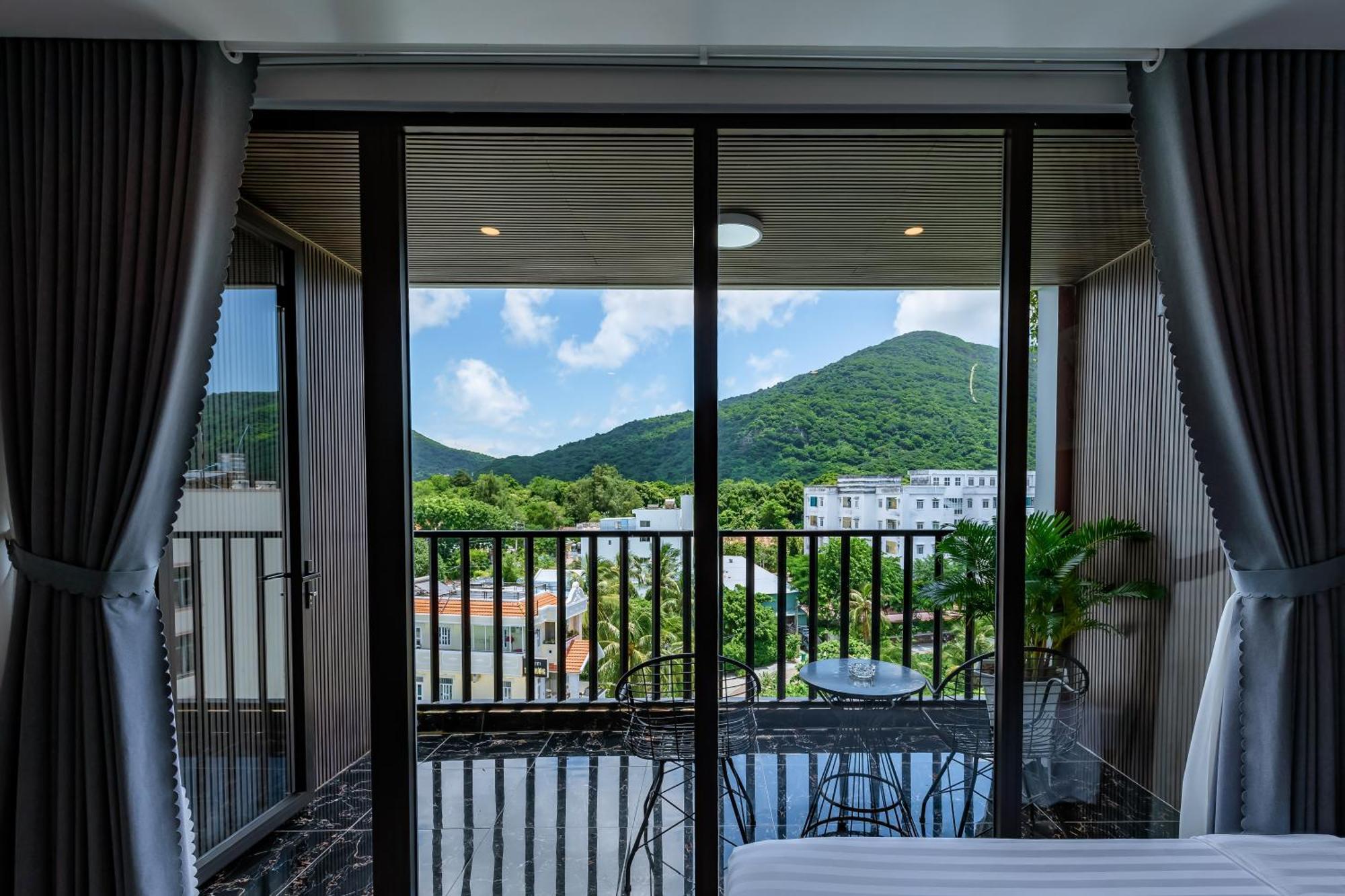 Tuan Ninh Hotel II Chi Khu Co Ong Kültér fotó